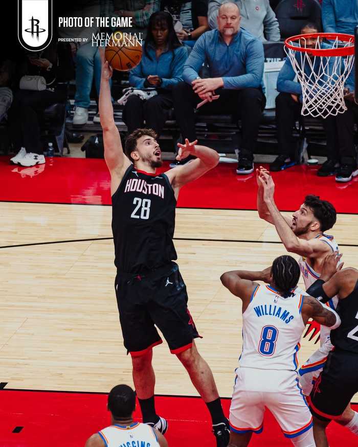 申京自评手感糟糕，火箭雷霆对决引关注